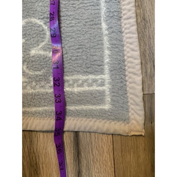 Vintage Acrylic Reversible Duckling Baby Blanket - 37"x27" - Soft & Cozy Gray Wh - Picture 4 of 4